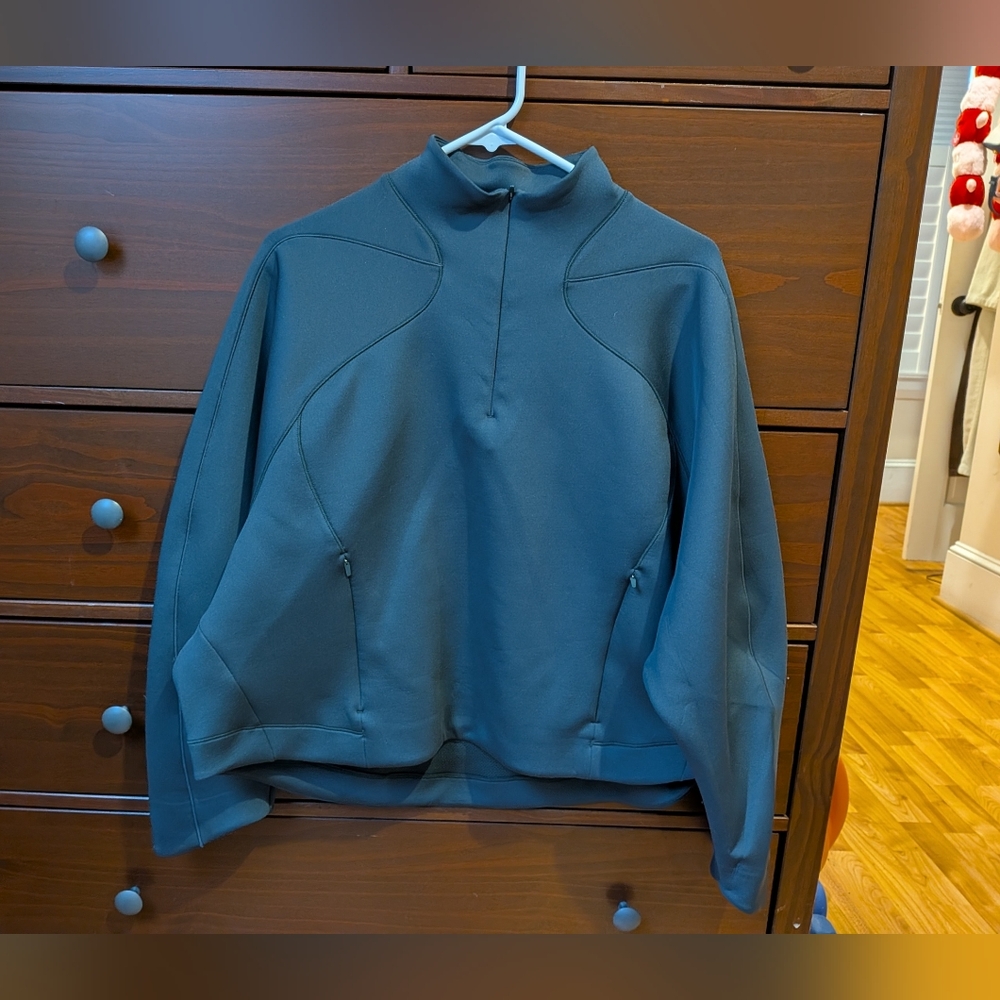 Nike universa Dark Green Training Loose Fit Scuba Pull Over Sz Large NWT